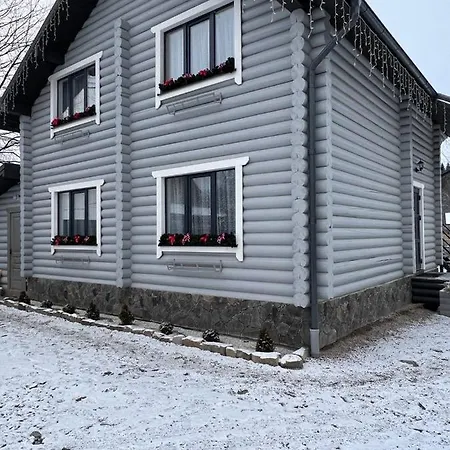 Vip рокита Apartment Mykulychyn